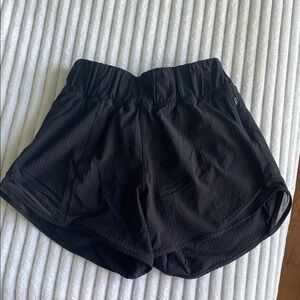 Black lululemon hotty hot shorts